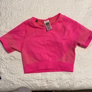 Gymshark crop workout top